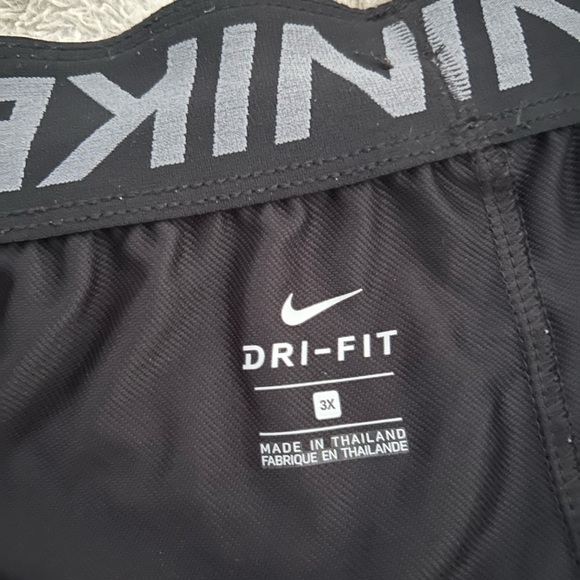 Nike Dri-Fit Cropped Joggers 3x - Picture 4 of 4